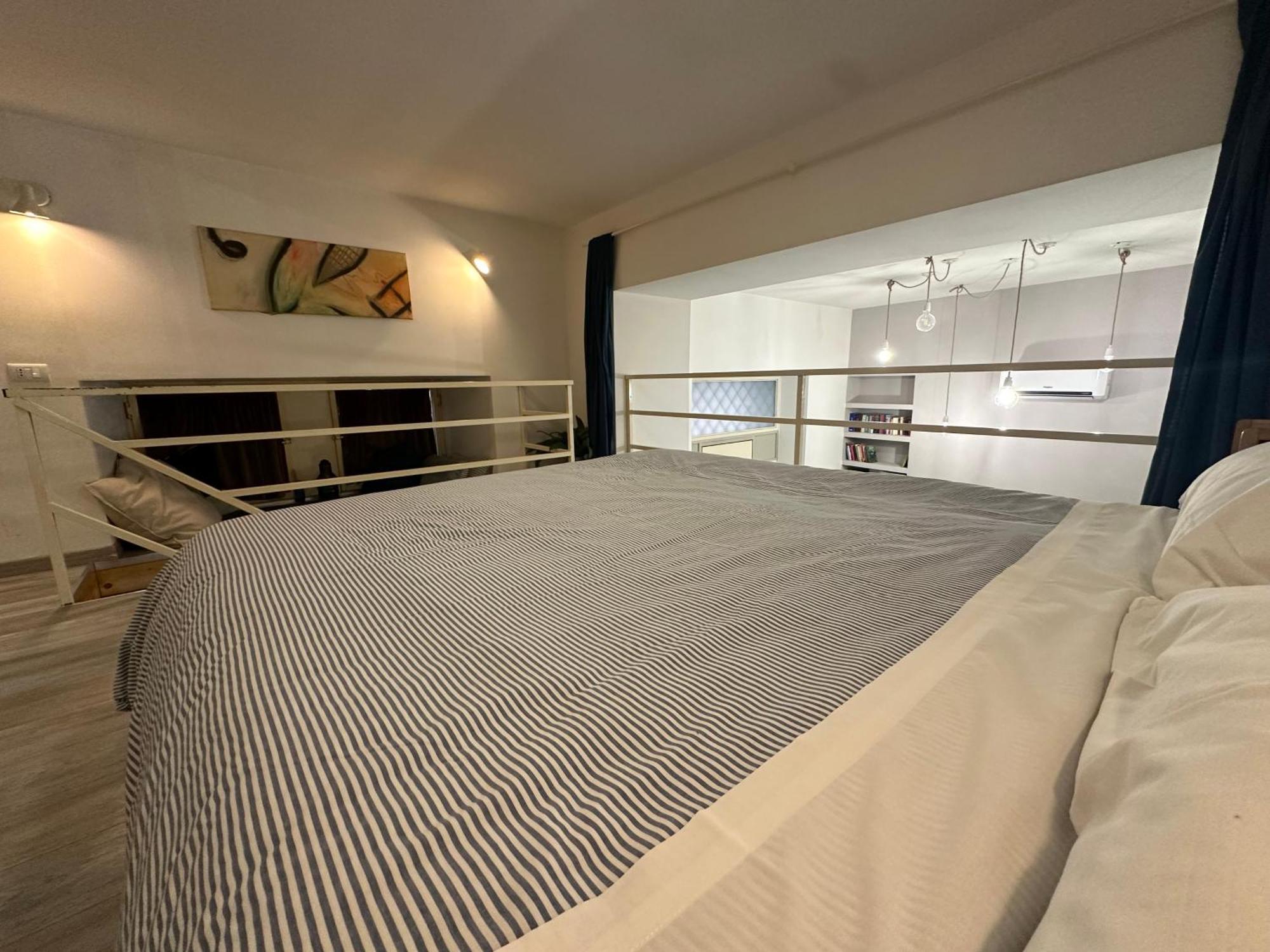 Appartement La Maisonette at DUOMO à Naples Extérieur photo